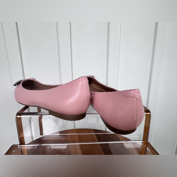Journee Renzo flats romantic pink, size 9. marked as 8.5, it is closer to a 9. - Picture 5 of 7